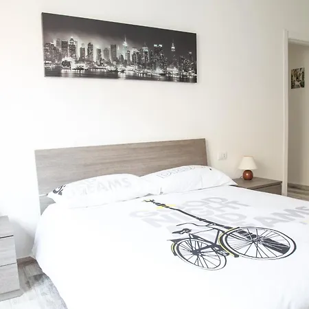 Mi Suzzani Apartment *