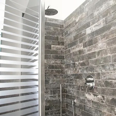 Mi Suzzani Apartment Milan